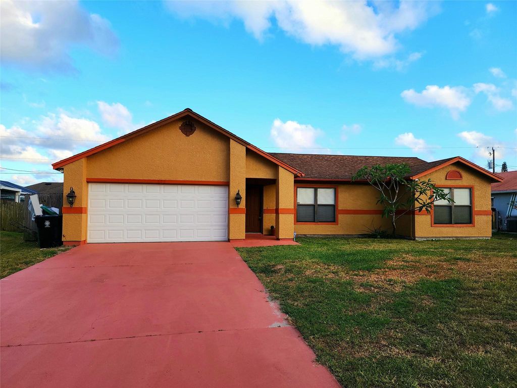 Photo of 622 SW Badger Terrace, Port Saint Lucie, FL 34953 (MLS # F10437799)