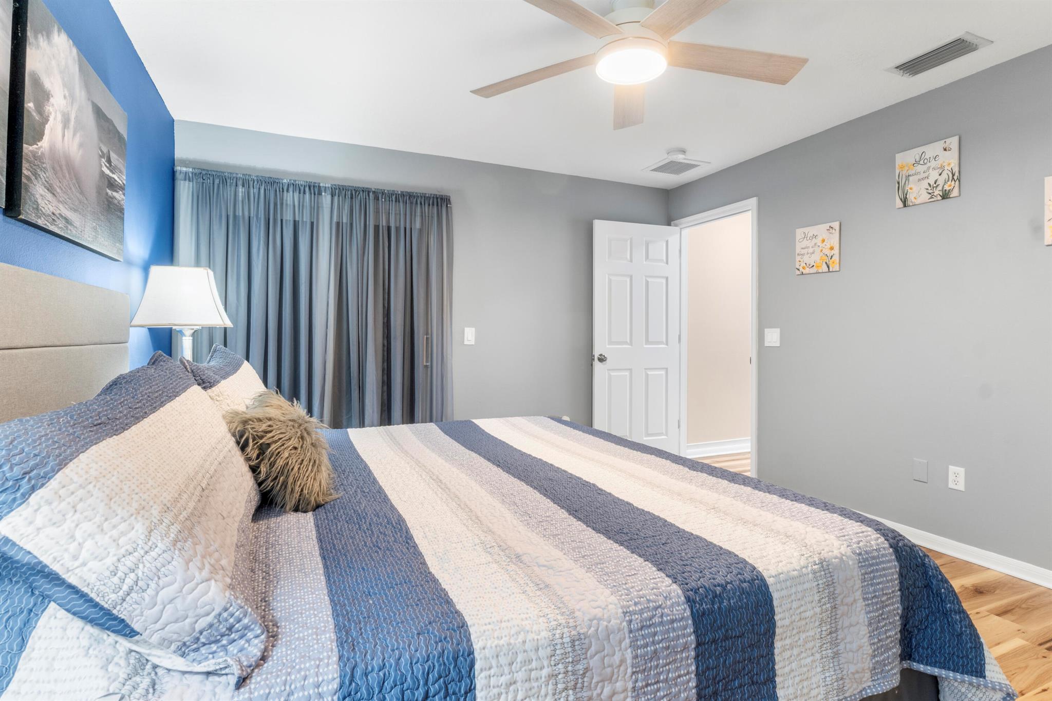 SEBASTIAN HIGHLANDS UNIT - Residential