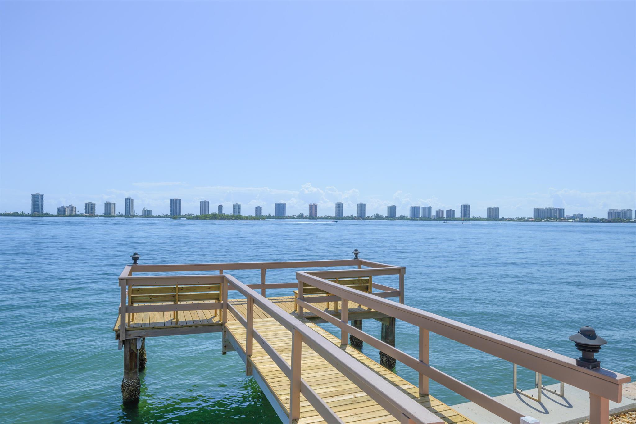 Fantastic views from your private balcony! Come enjoy this very well taken care of, updated two bedroom, 1 bath condo Beautifully update kitchen with Martha Stewart cabinets, Bosch dishwasher and stove. Conveniently located next to the elevator and laundry room Bring your toothbrush!