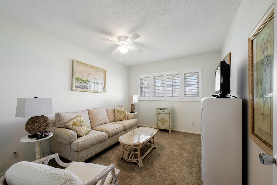 LAKE COLONY APTS ONE INC - Residential