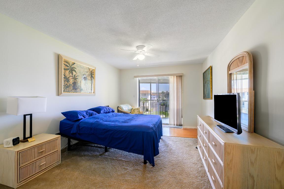 LAKE COLONY APTS ONE INC - Residential