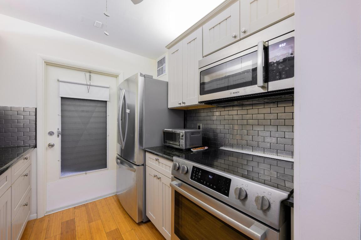 LAKE COLONY APTS ONE INC - Residential