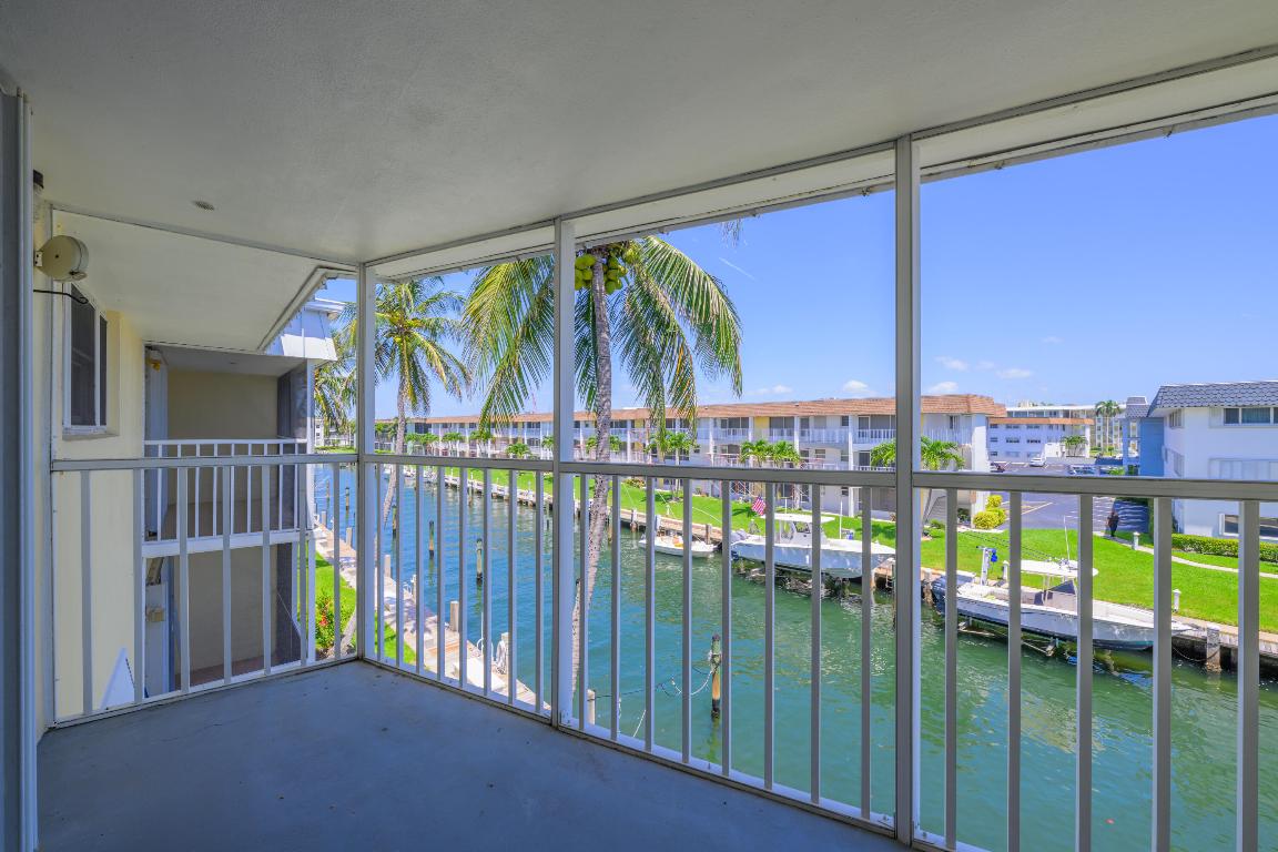 LAKE COLONY APTS ONE INC - Residential