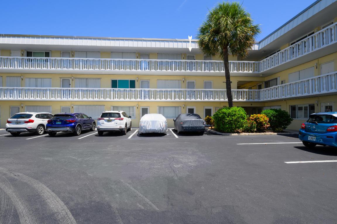 LAKE COLONY APTS ONE INC - Residential