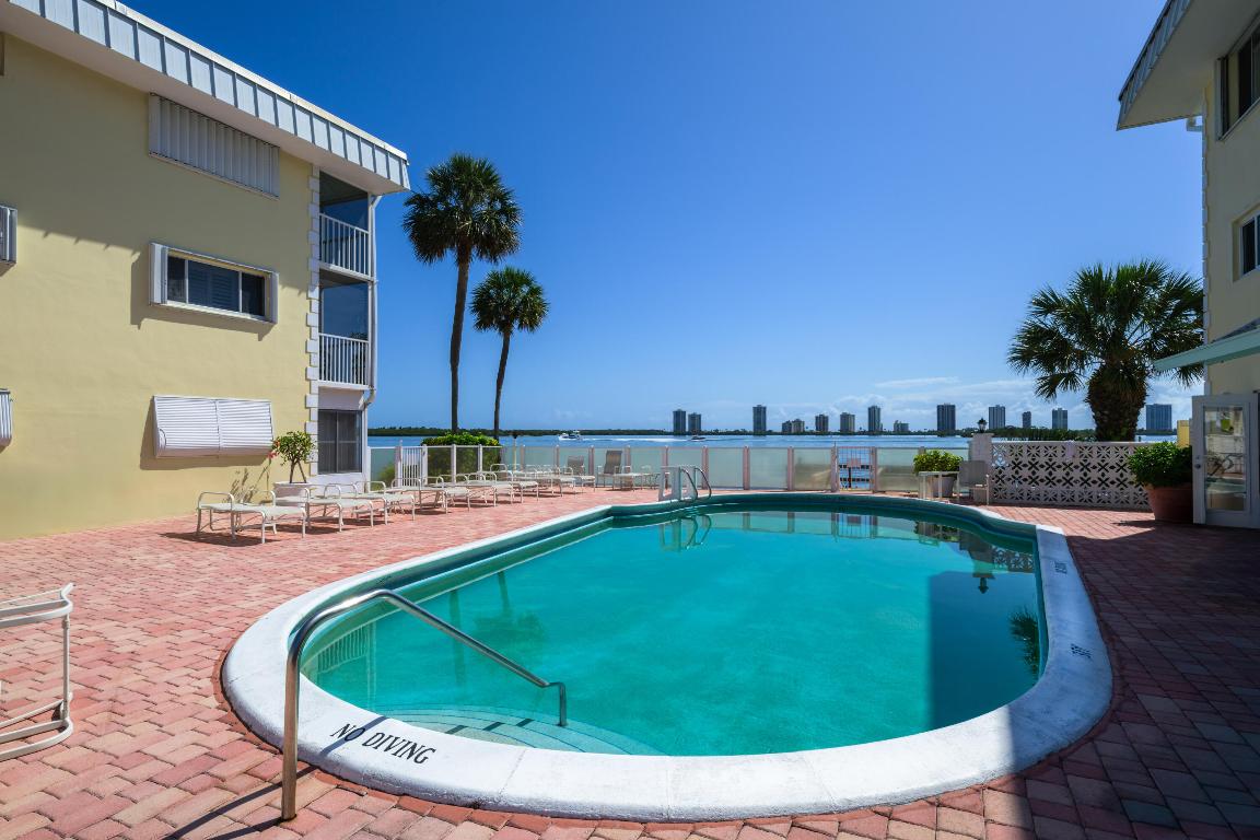 LAKE COLONY APTS ONE INC - Residential