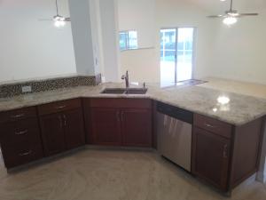 WINSTON TRAILS PAR 5 - Residential