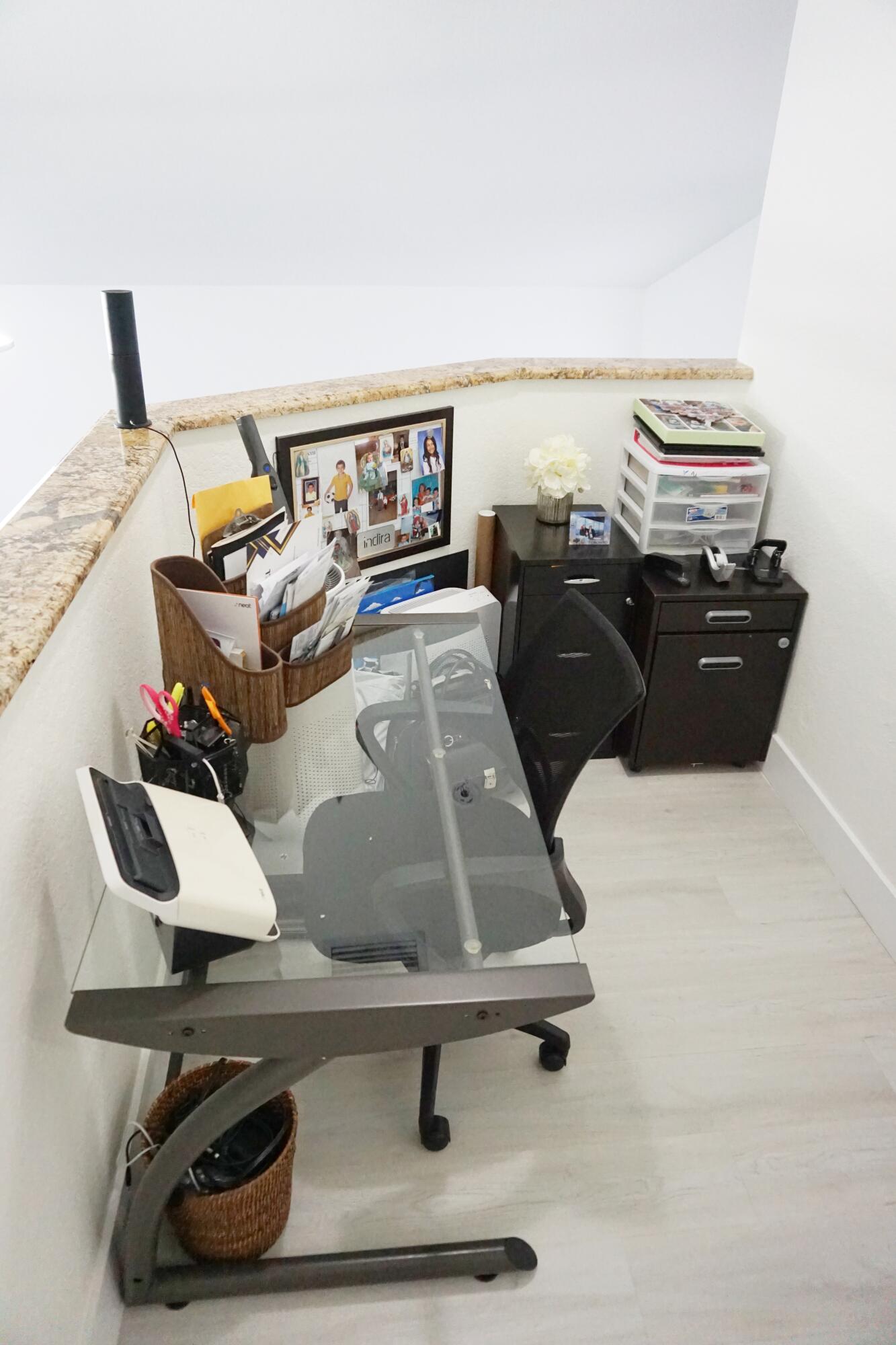 HOLLYWOOD LAKES COUNTRY CLUB - Residential