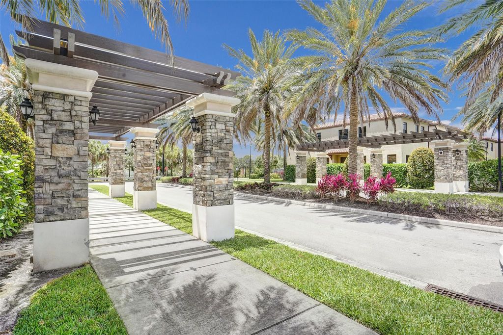 Photo of 4875 NW 55th Pl, Tamarac, FL 33319 (MLS # F10542943)