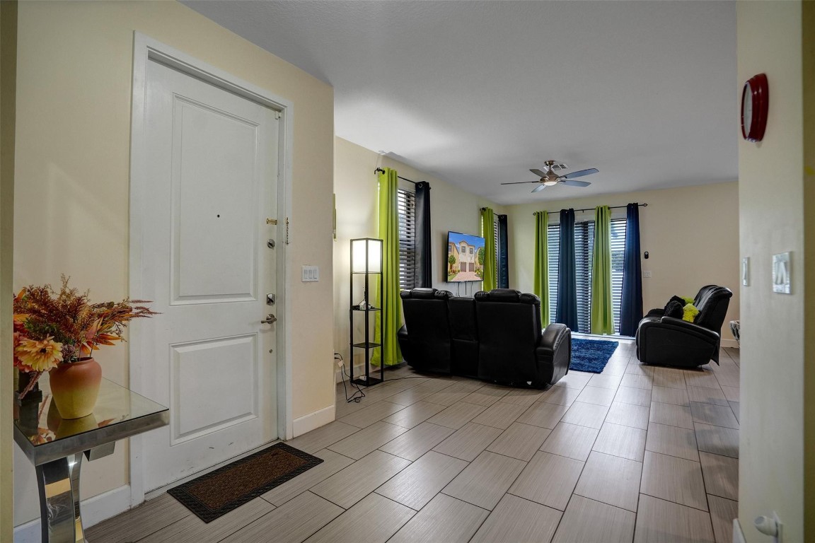 Central Parc South 182-17 - Residential