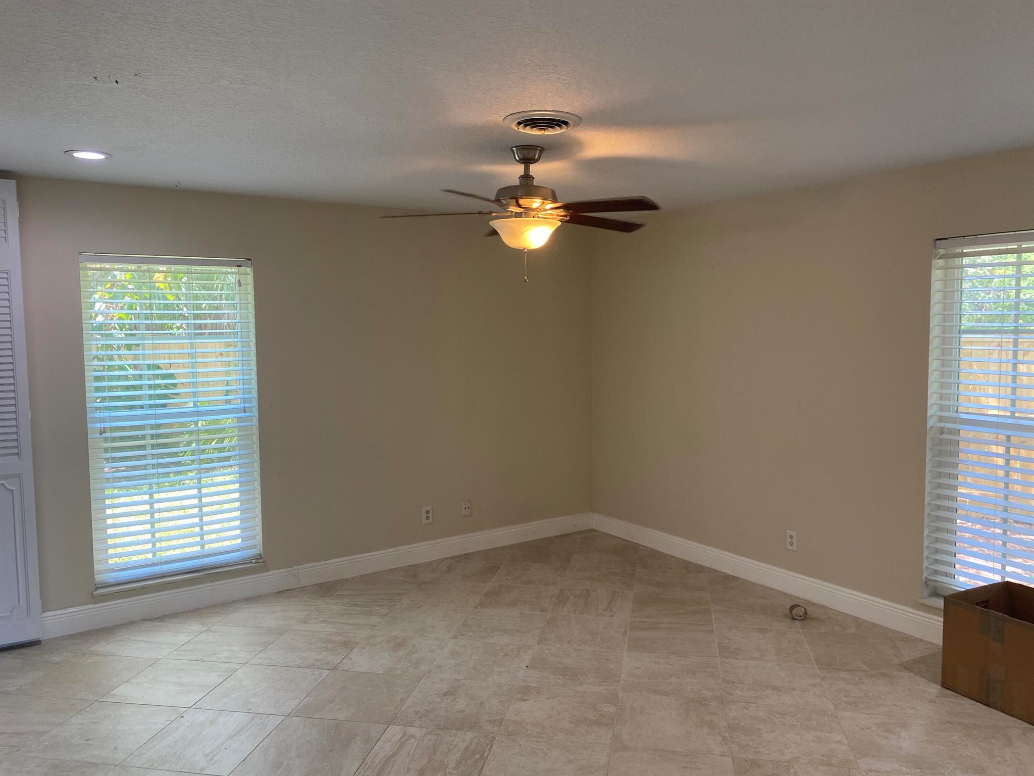 WYN COVE - Residential Lease