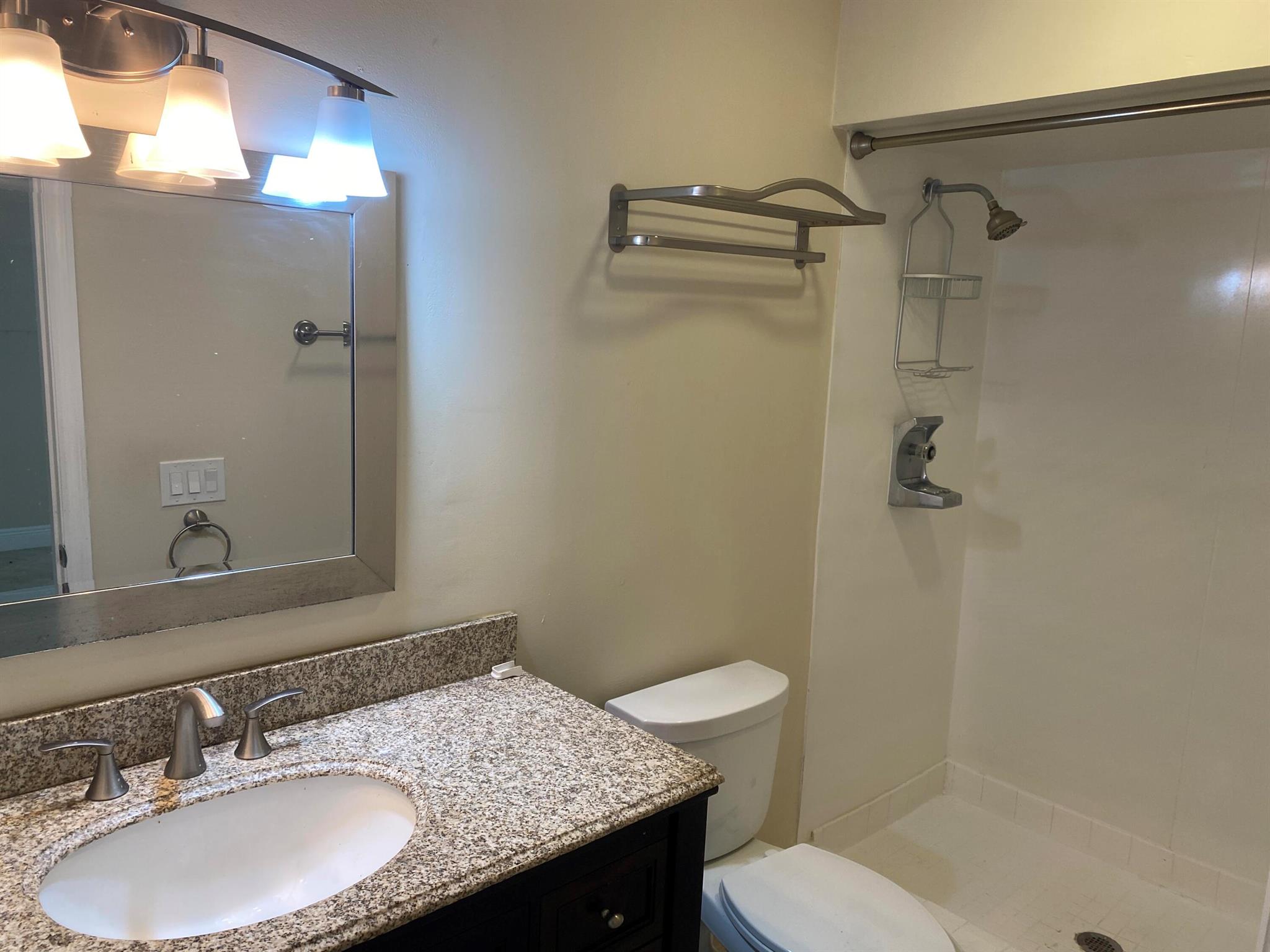 WYN COVE - Residential Lease