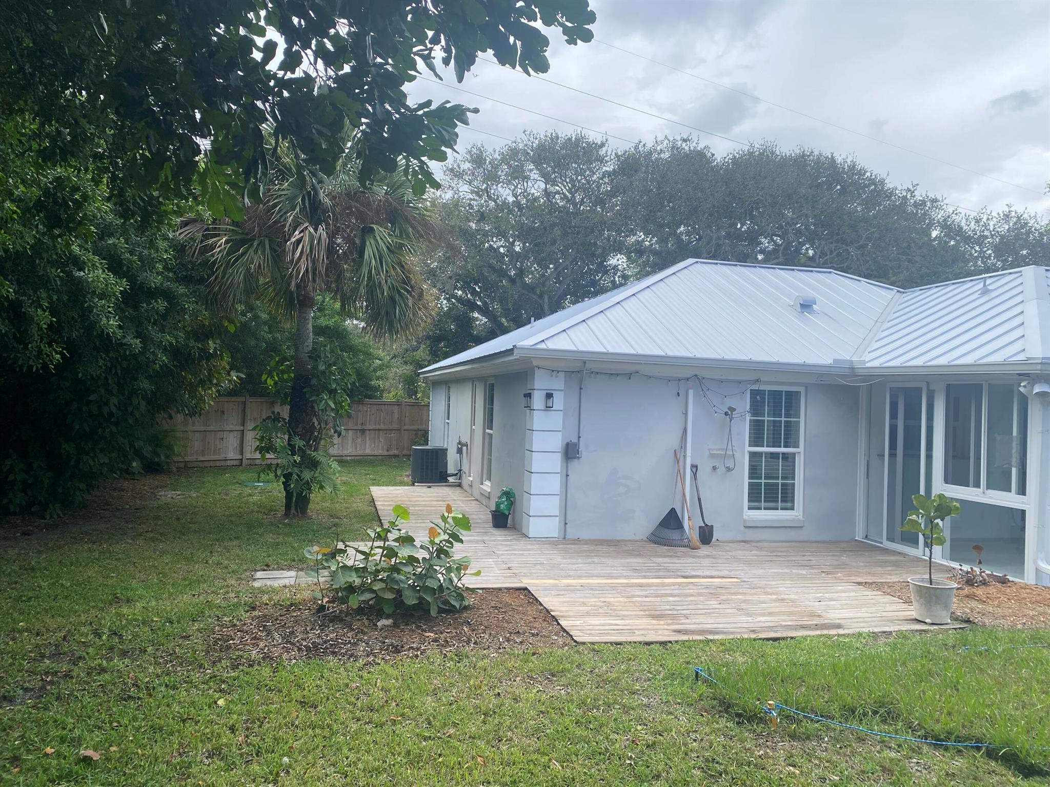 WYN COVE - Residential Lease