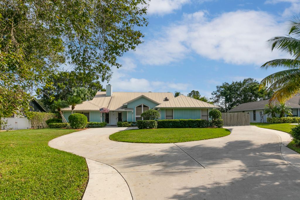 Photo of 972 SW Catalina Street, Palm City, FL 34990 (MLS # R10848060)