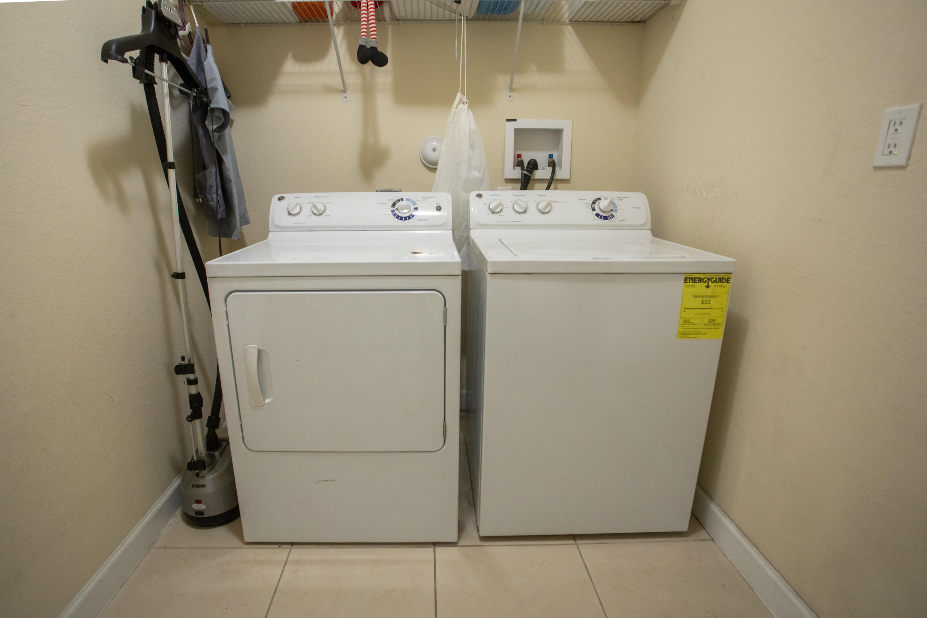 LAKES BY THE BAY FAYE REPLAT - Residential