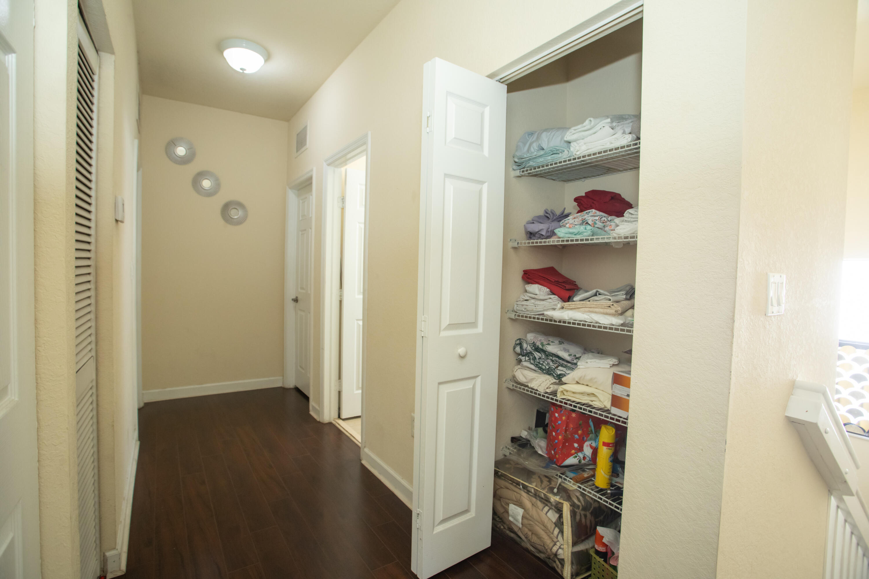 LAKES BY THE BAY FAYE REPLAT - Residential