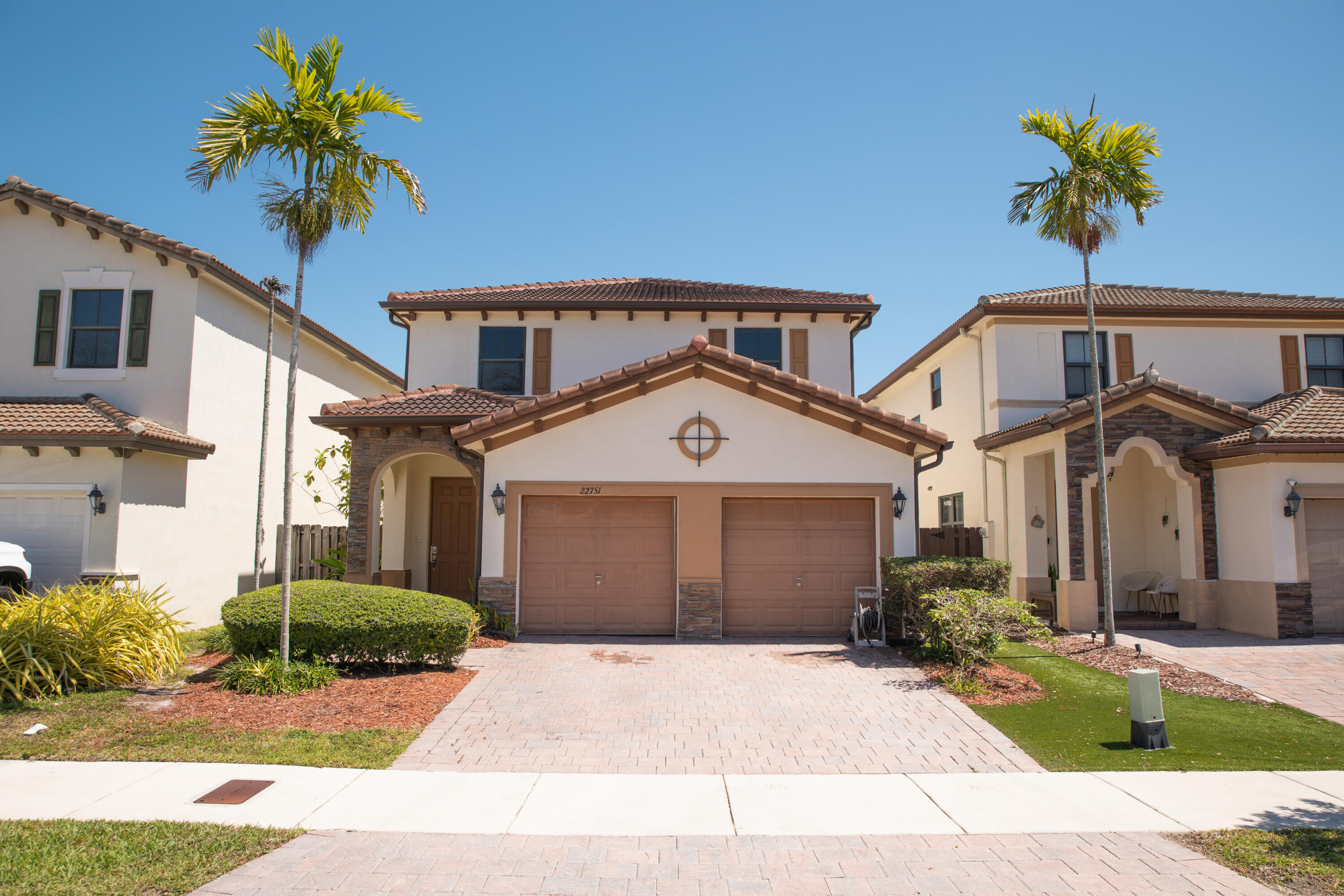 LAKES BY THE BAY FAYE REPLAT - Residential