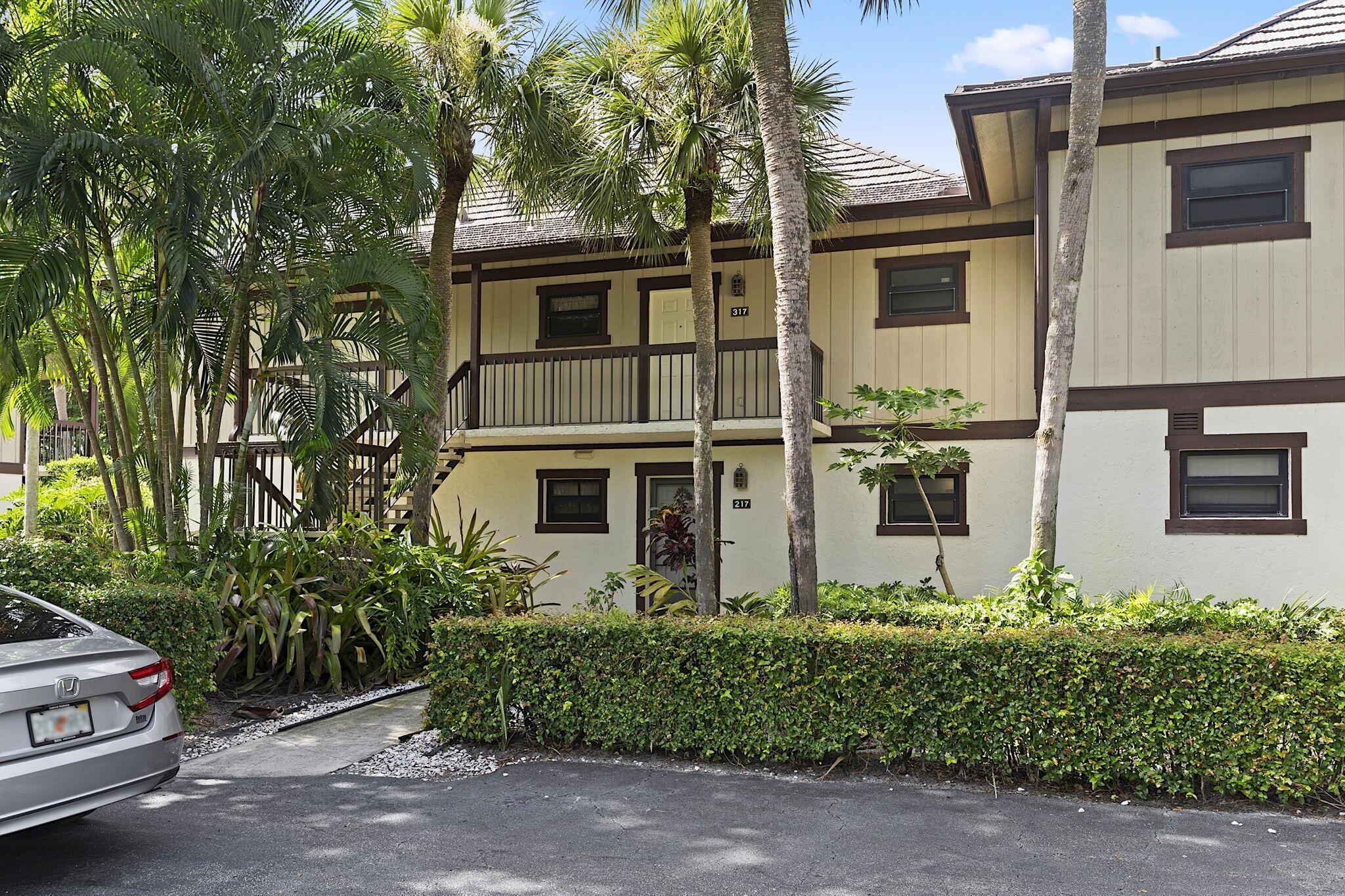 SEASONAL RENTAL | This lovely unit in Bagattelle at the Palm Beach Polo Club is the perfect place to relax and unwind after a long day. The open living area leads to an extensive balcony, where you can enjoy the fresh air and sunshine. The large master bedroom has a walk-in closet and renovated bathroom, making it the perfect place to get ready for a night out or simply relax at home. The unit is located just minutes away from both the Global and WEF show grounds, making it the perfect place to enjoy all that Wellington has to offer.