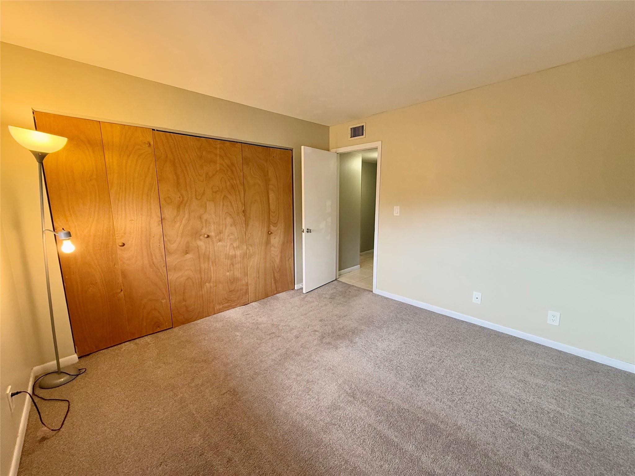 Sherwood Square - Residential