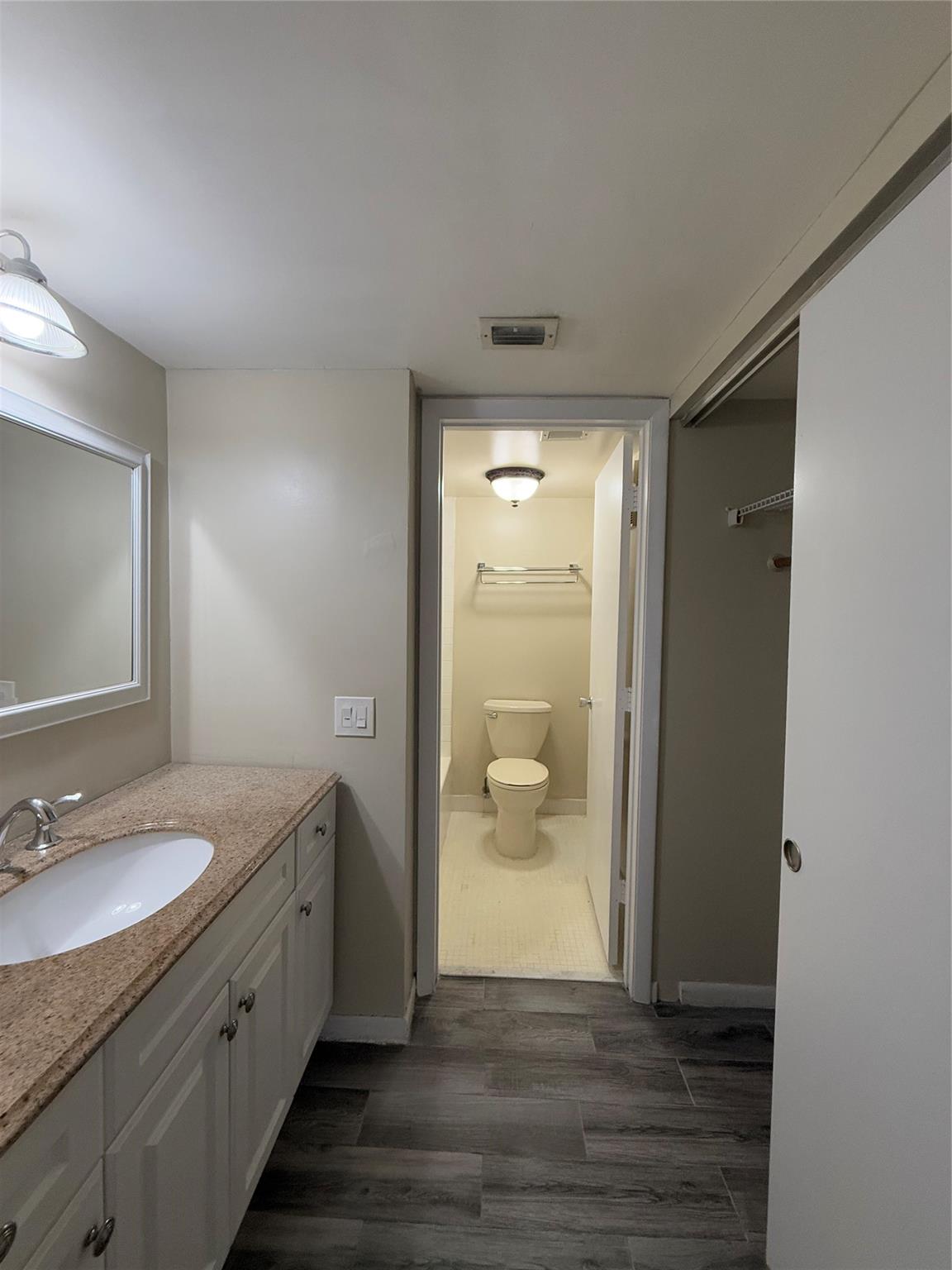 Sherwood Square - Residential