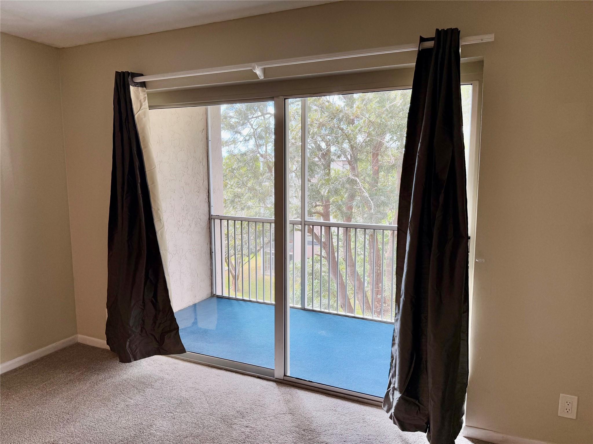 Sherwood Square - Residential