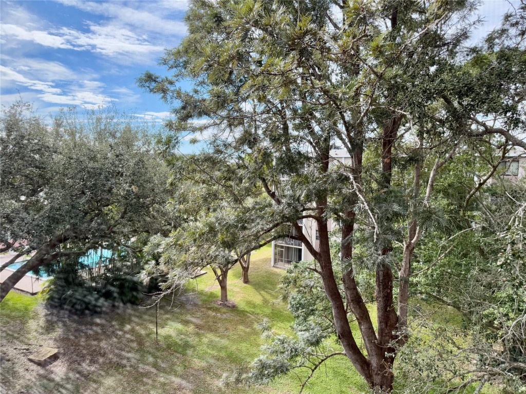 Sherwood Square - Residential