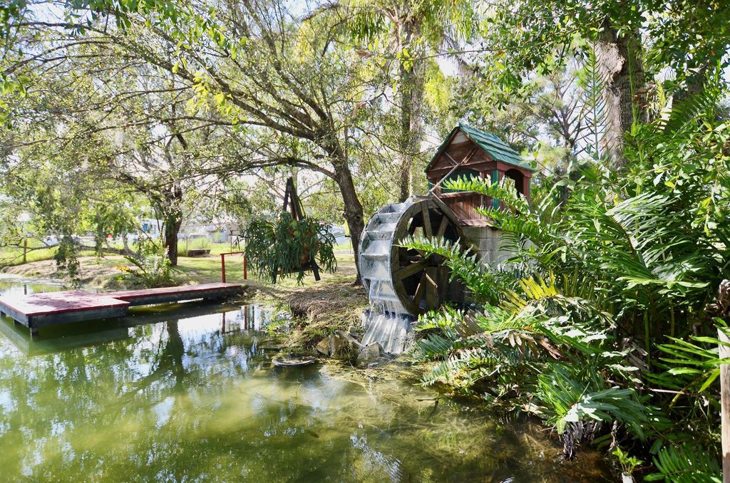 Photo of 11122 Orange Avenue, Fort Pierce, FL 34945 (MLS # R10913889)