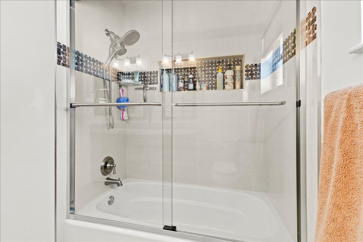 The Crossings 93-5 B - Residential