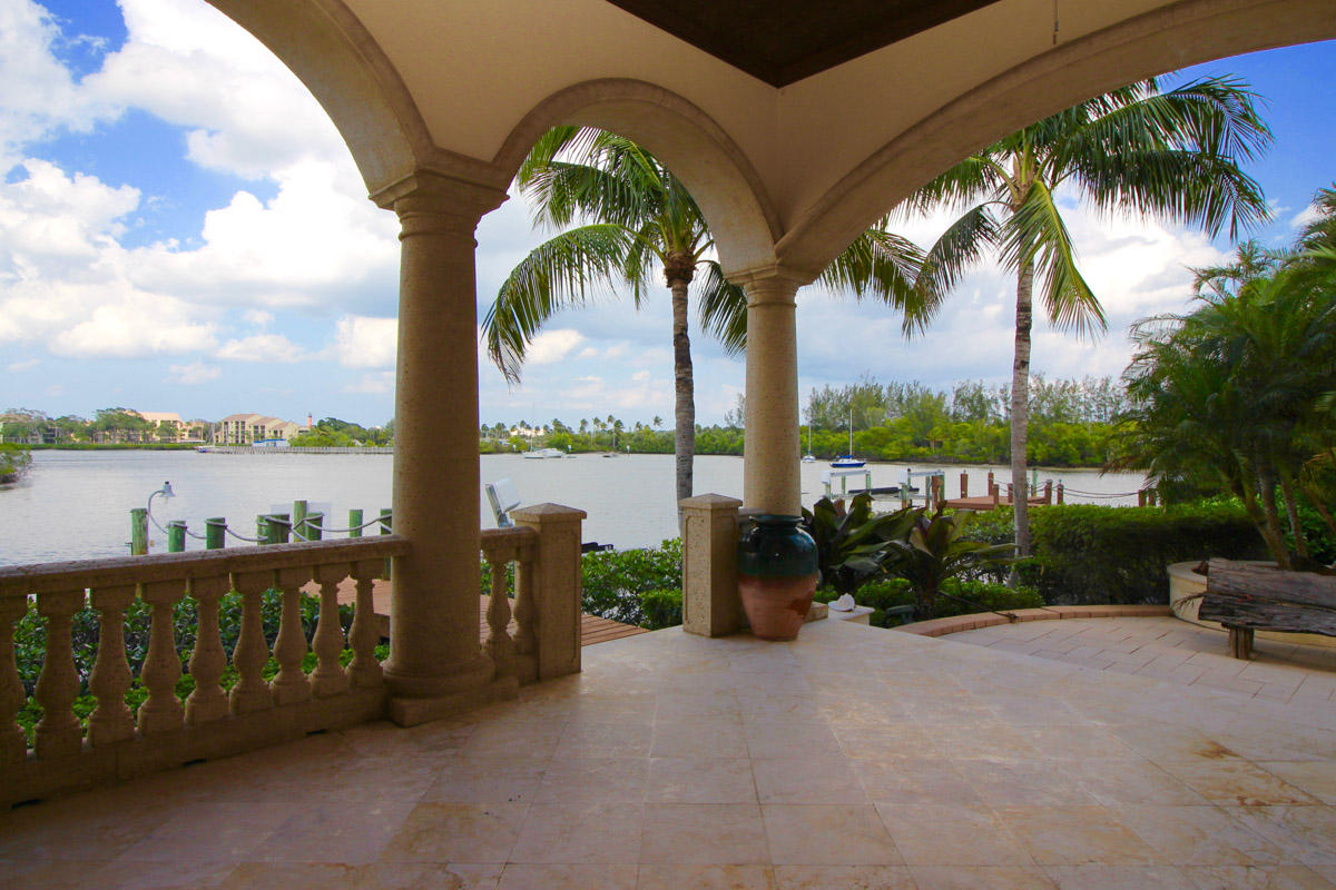 SAWFISH BAY COLONY - Residential