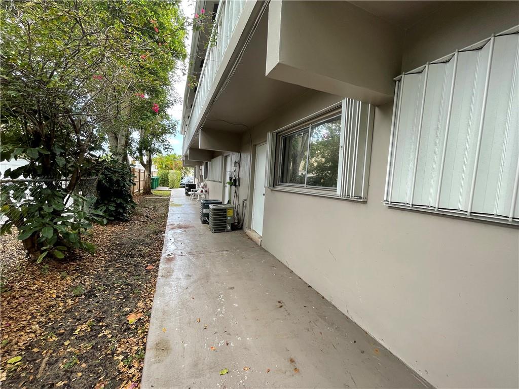 Tradewinds Apt Condo - Residential Lease