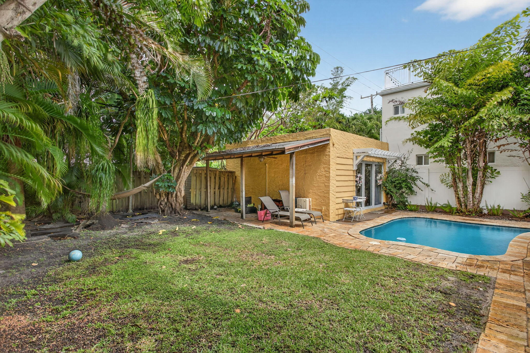 LAS OLAS PARK CORR PLAT - Residential