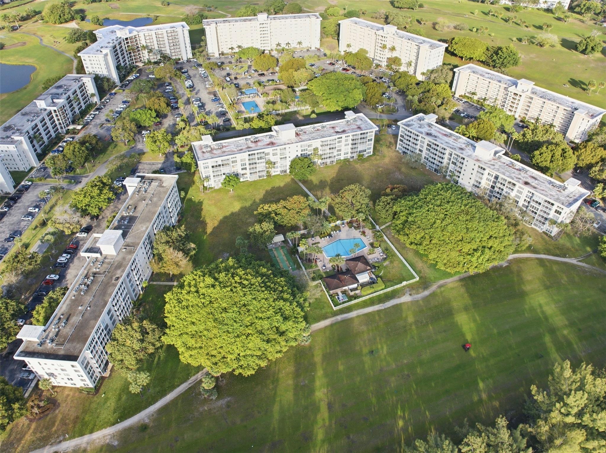 Palm-Aire - Residential