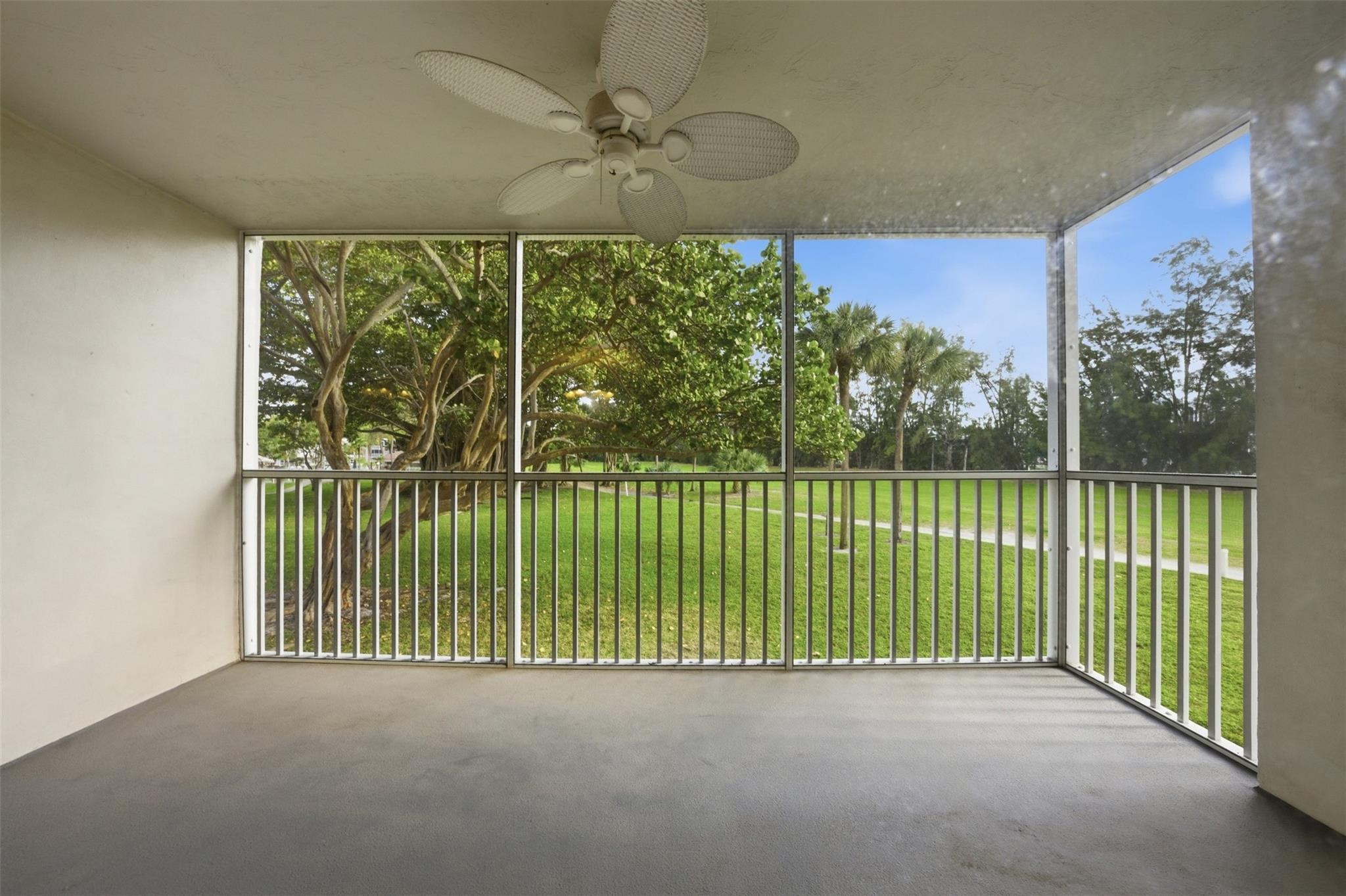 Palm-Aire - Residential