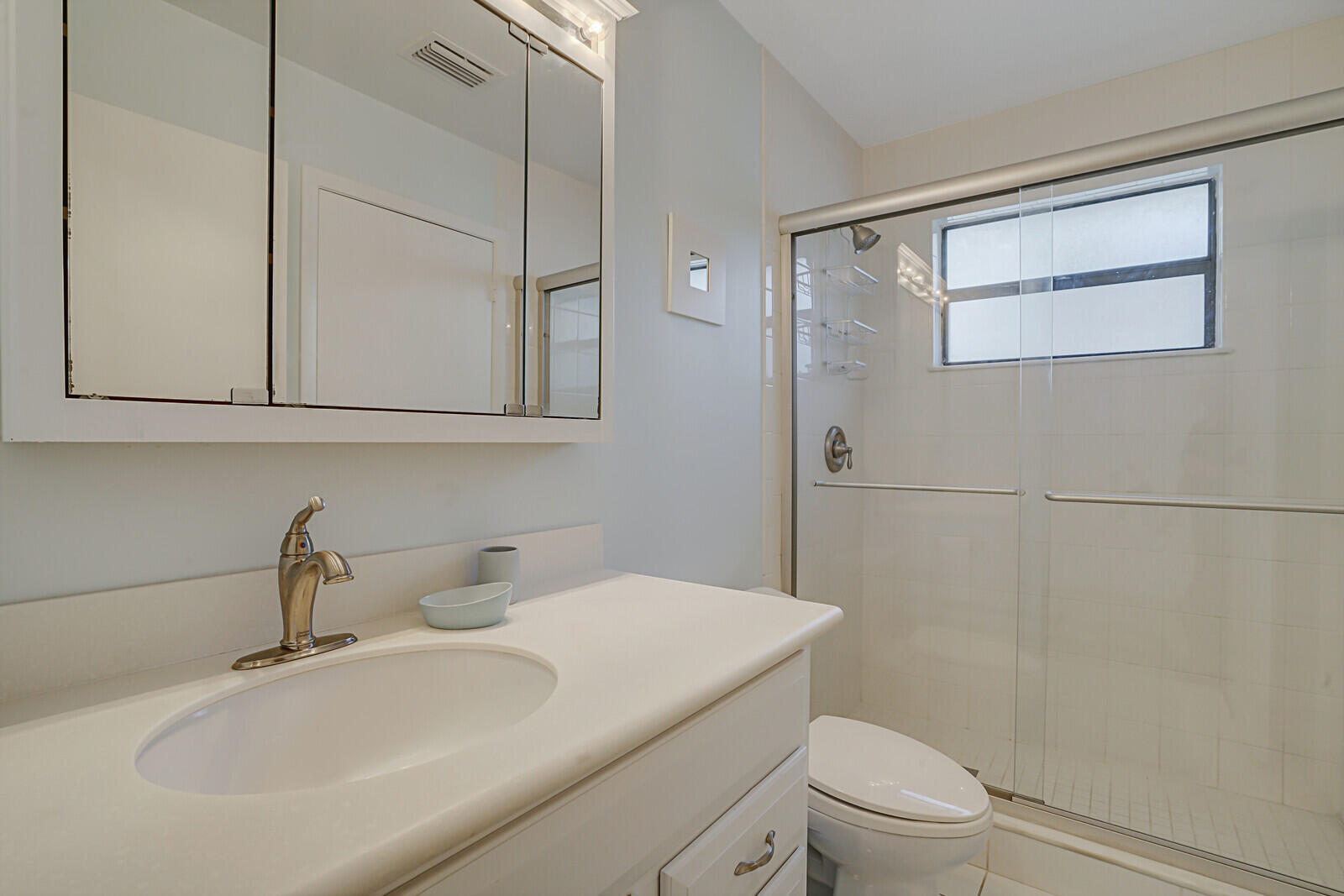 BEDFORD MEWS AT WELLINGTON - Residential Lease