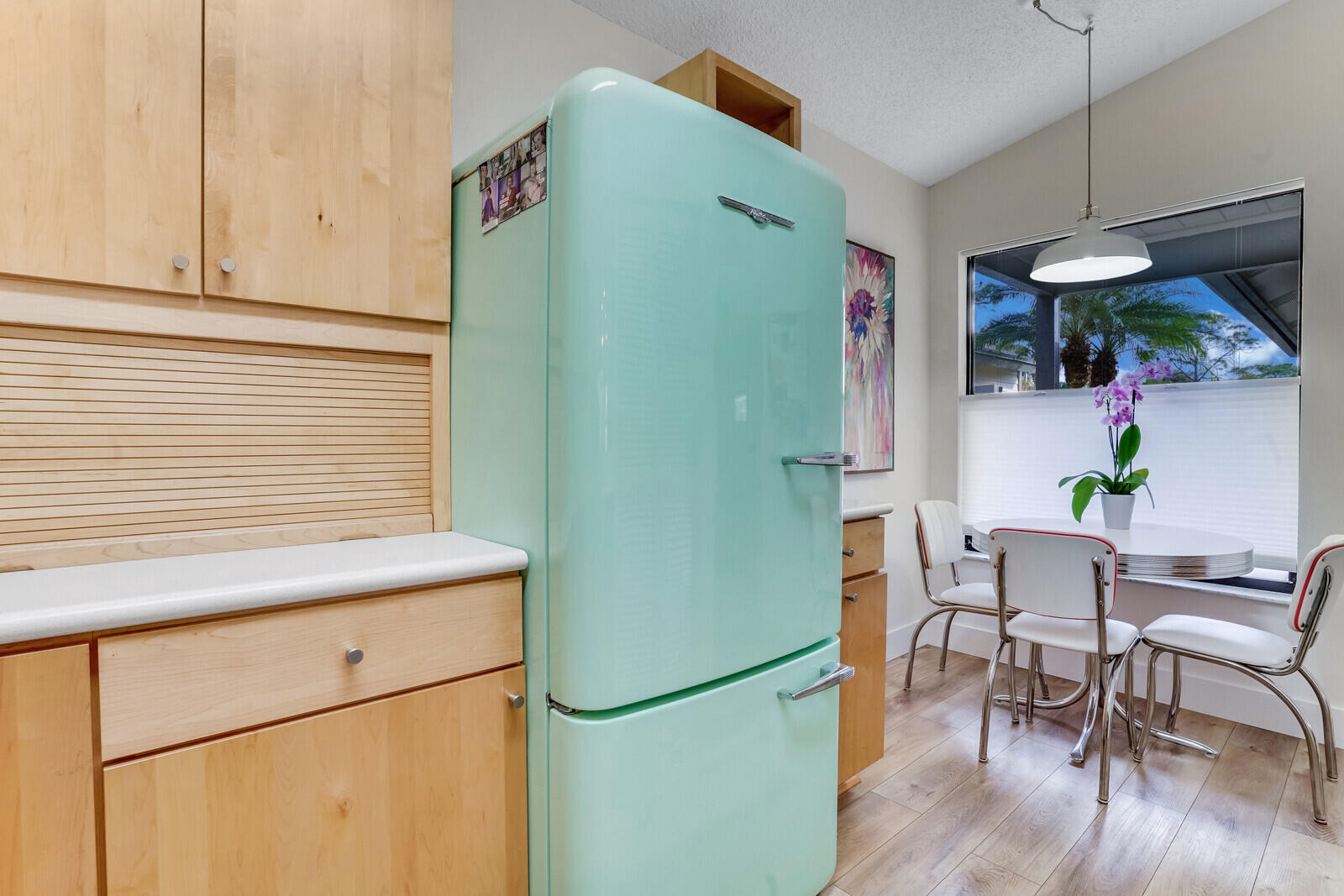 BEDFORD MEWS AT WELLINGTON - Residential Lease