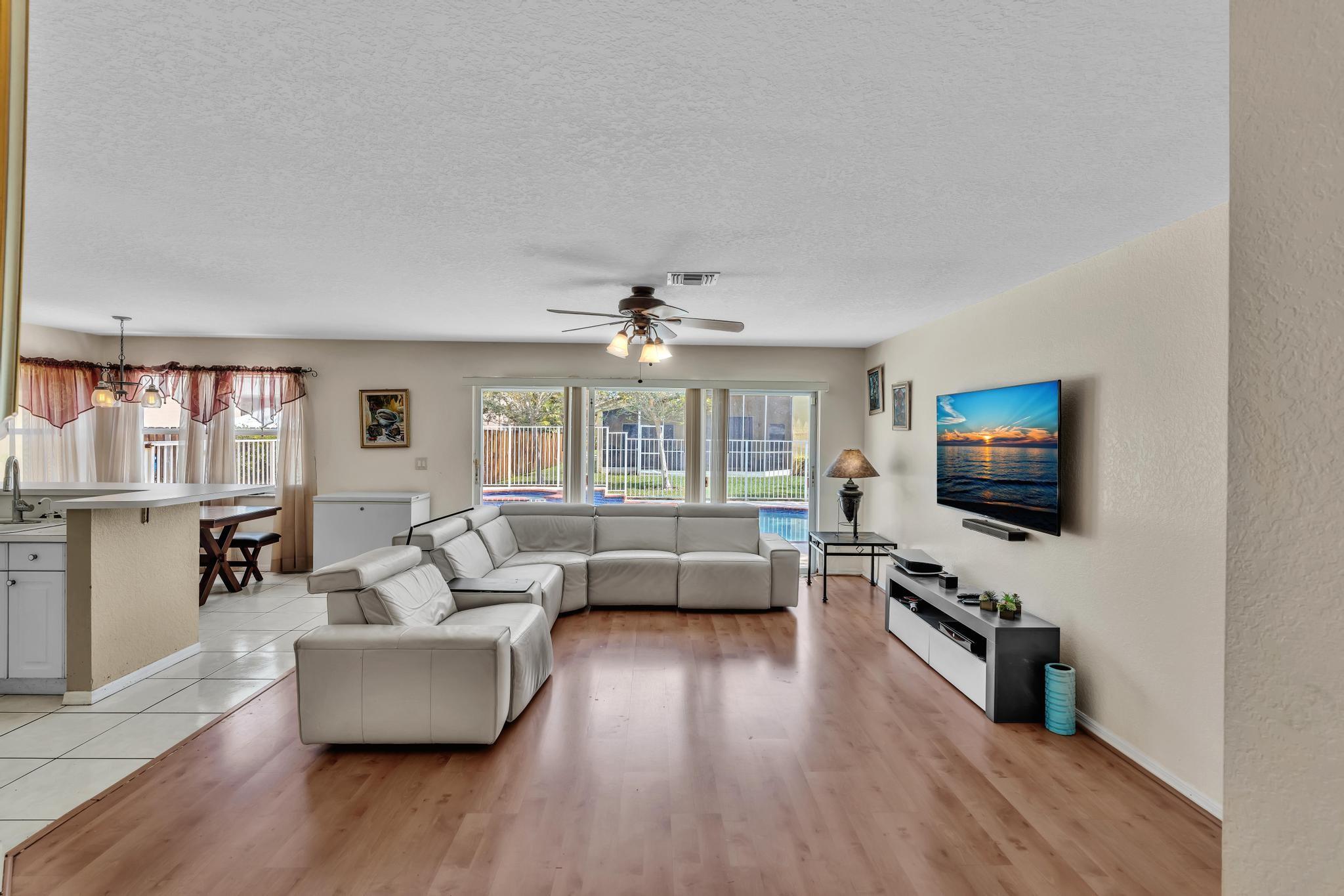 Amber-Ruby Cove - Residential