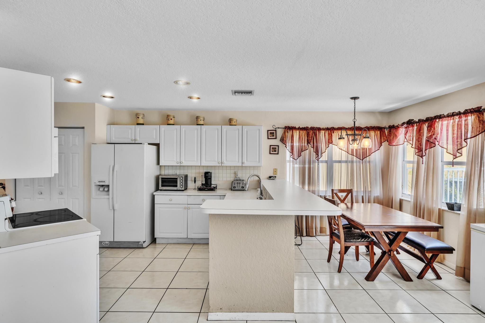 Amber-Ruby Cove - Residential