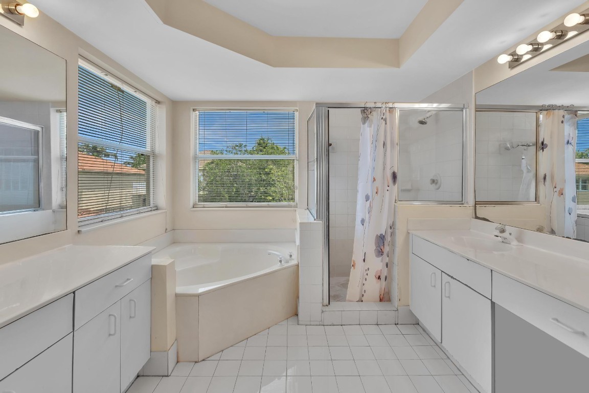 Amber-Ruby Cove - Residential