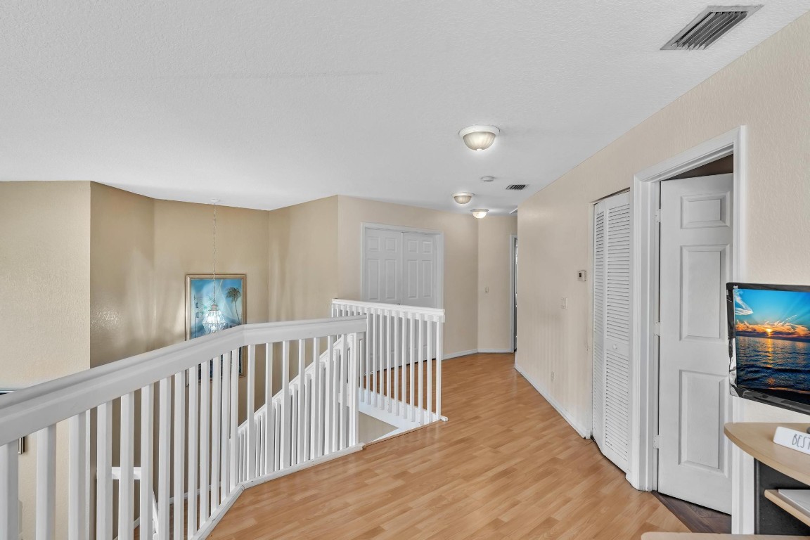 Amber-Ruby Cove - Residential