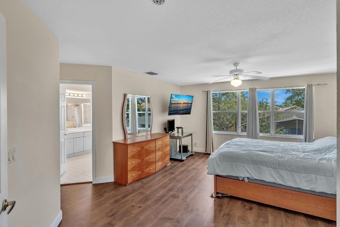 Amber-Ruby Cove - Residential