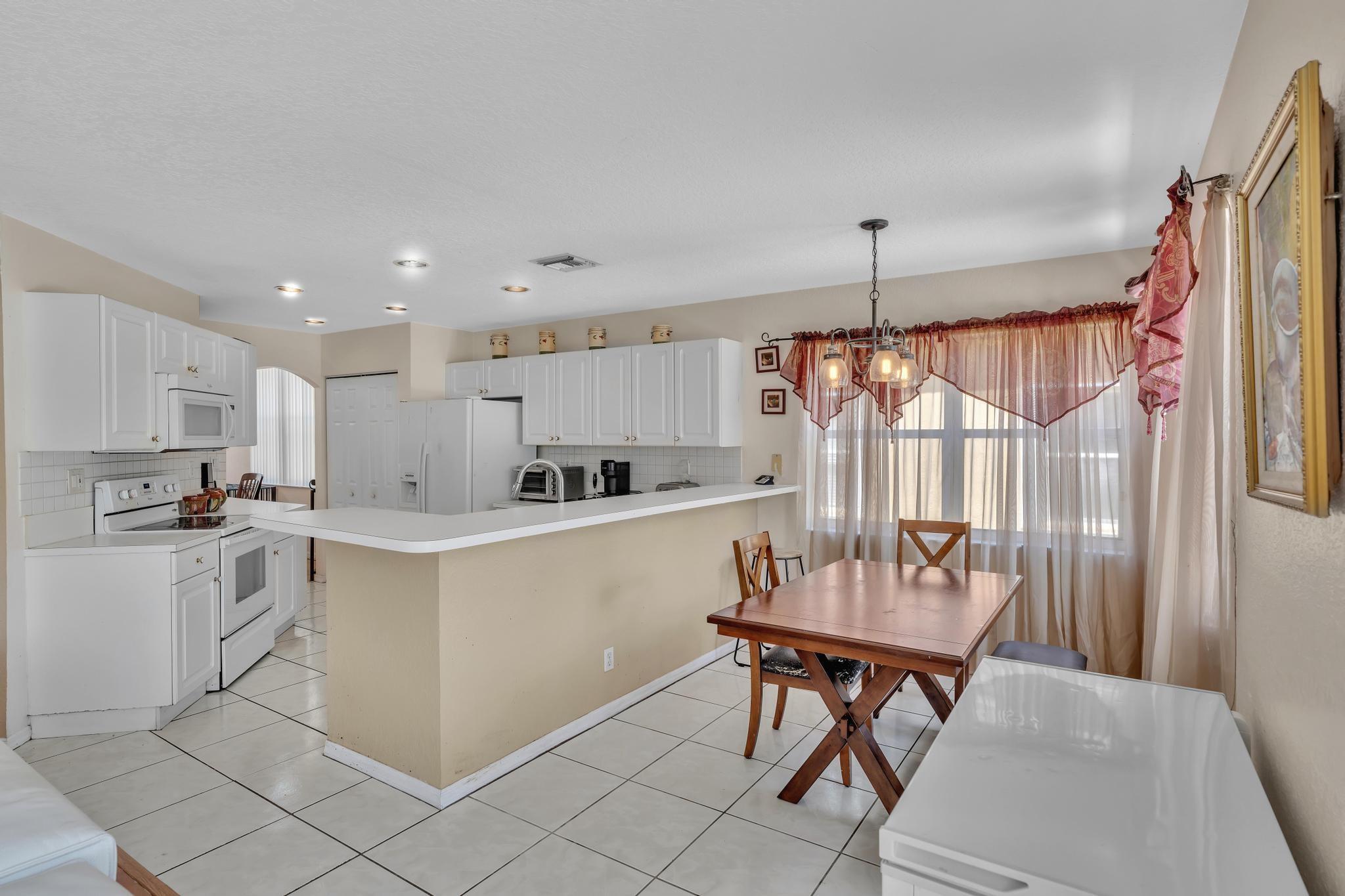 Amber-Ruby Cove - Residential