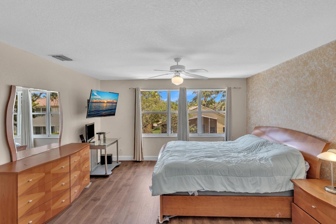 Amber-Ruby Cove - Residential