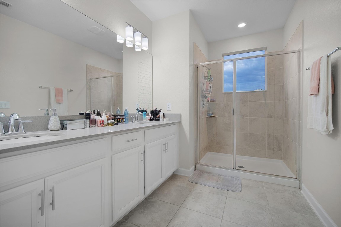 STOREY LAKE TR K - Residential