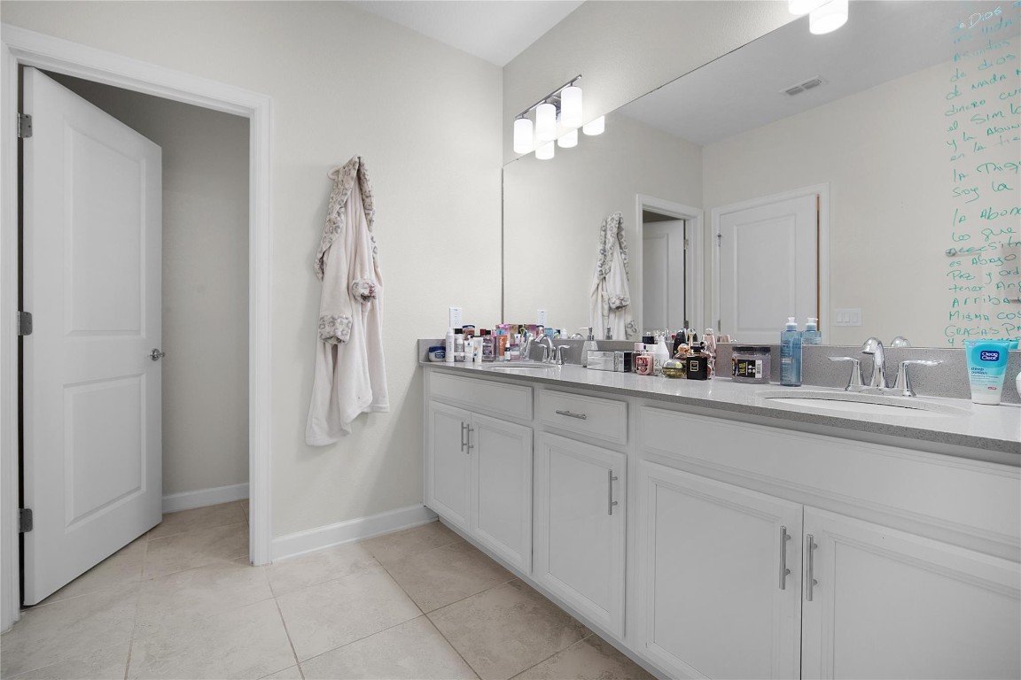 STOREY LAKE TR K - Residential