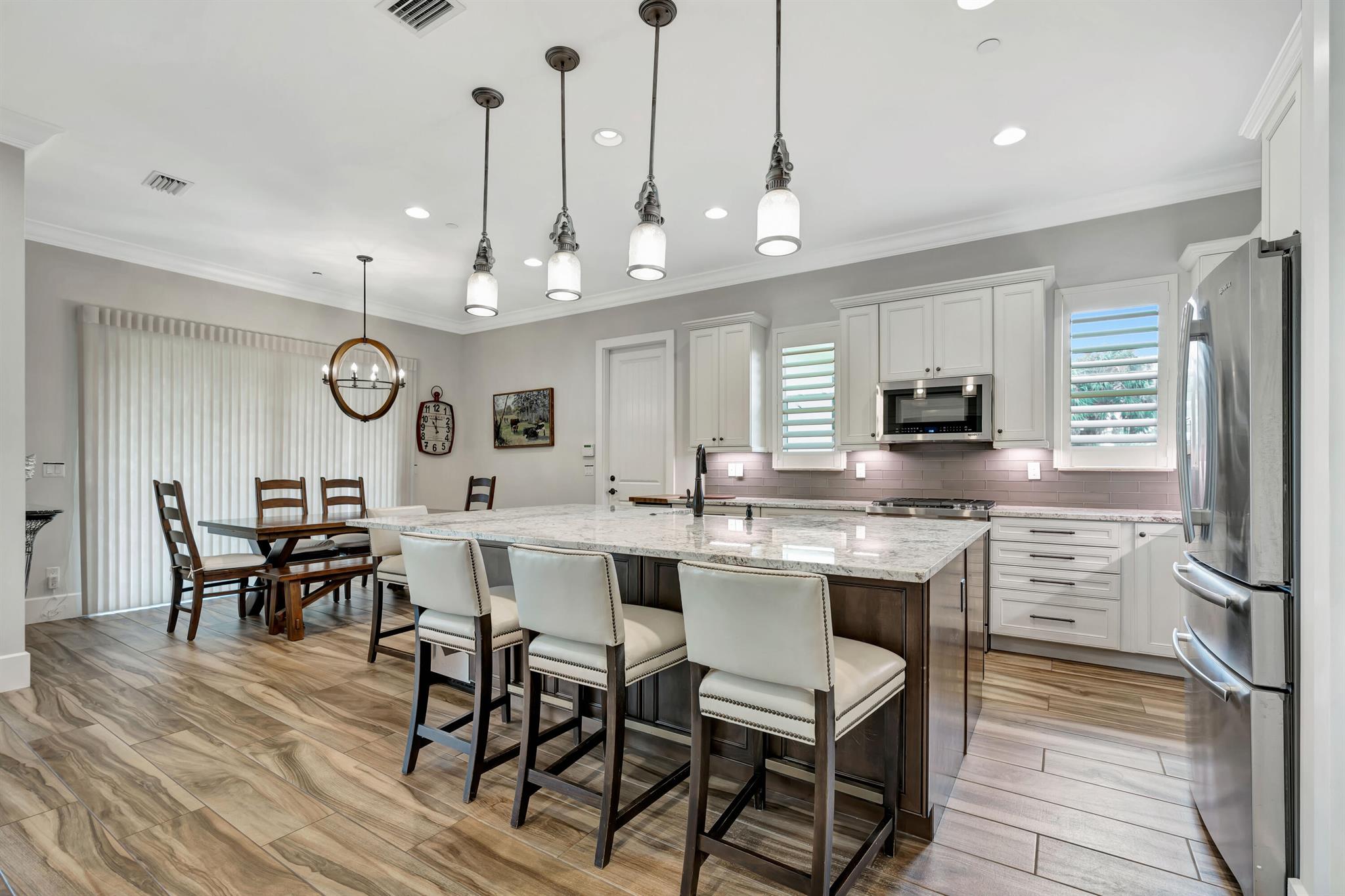 TRAILSIDE - Residential