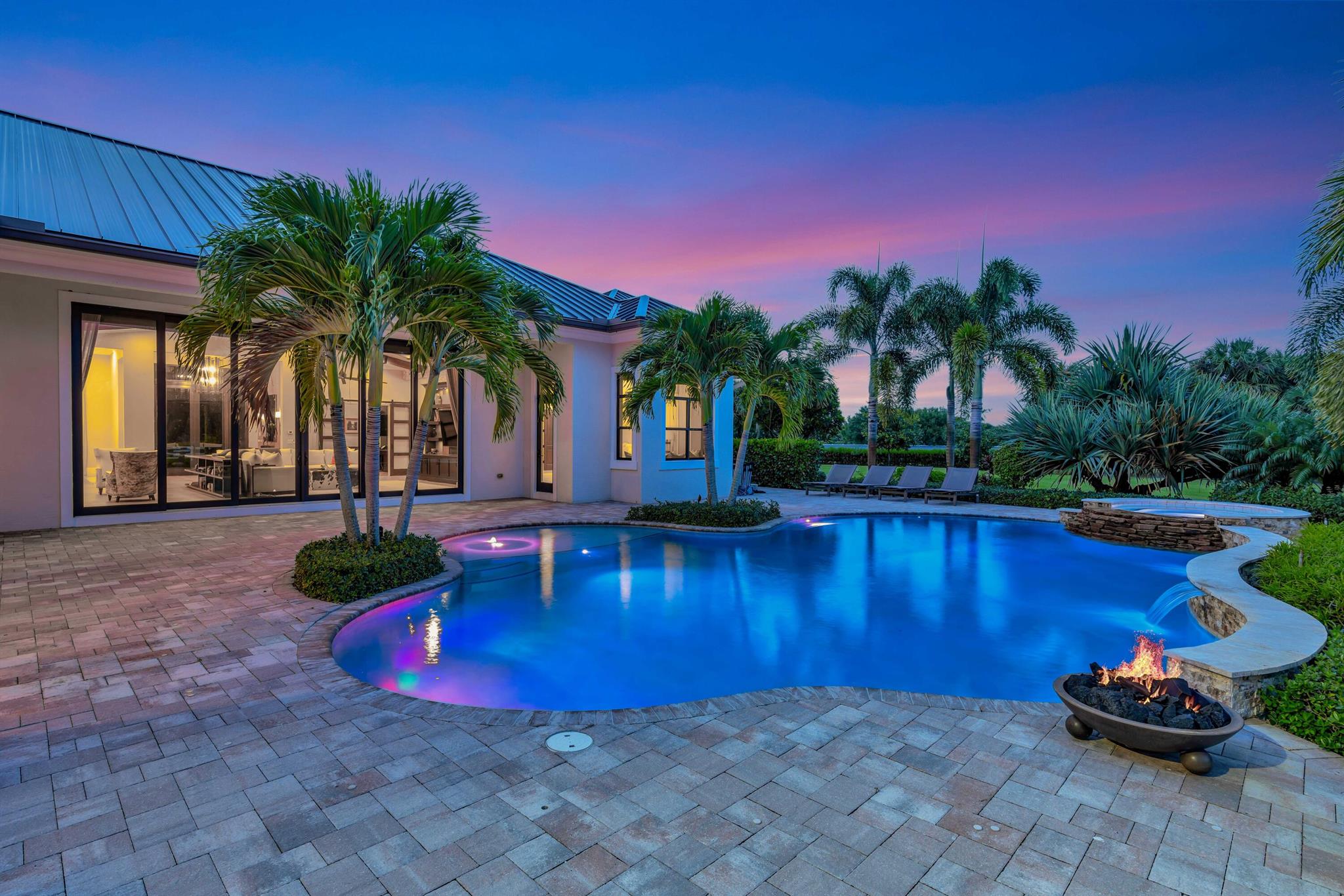 TRAILSIDE - Residential