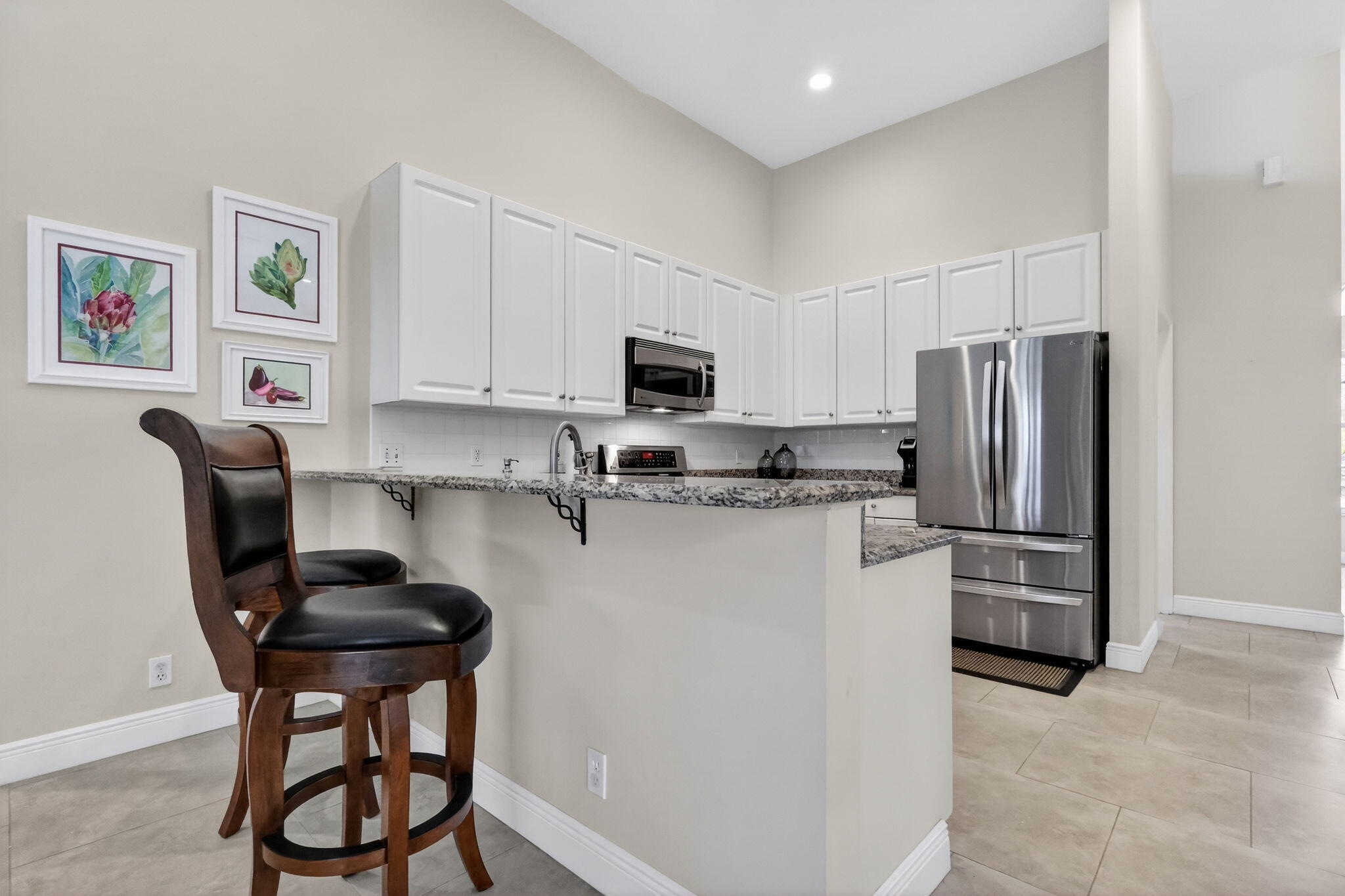 CYPRESS LAKE - Residential