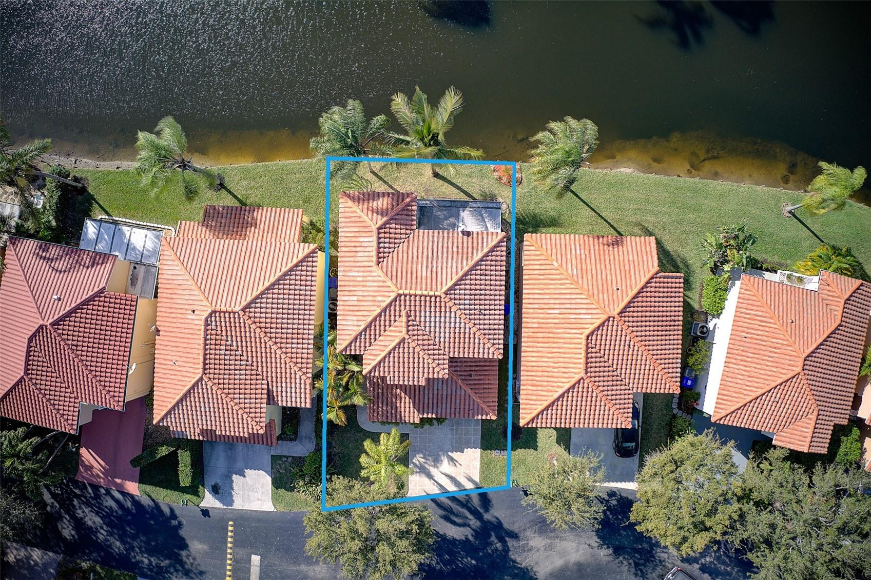 THE HOMES AT EAST LAKE - Residential