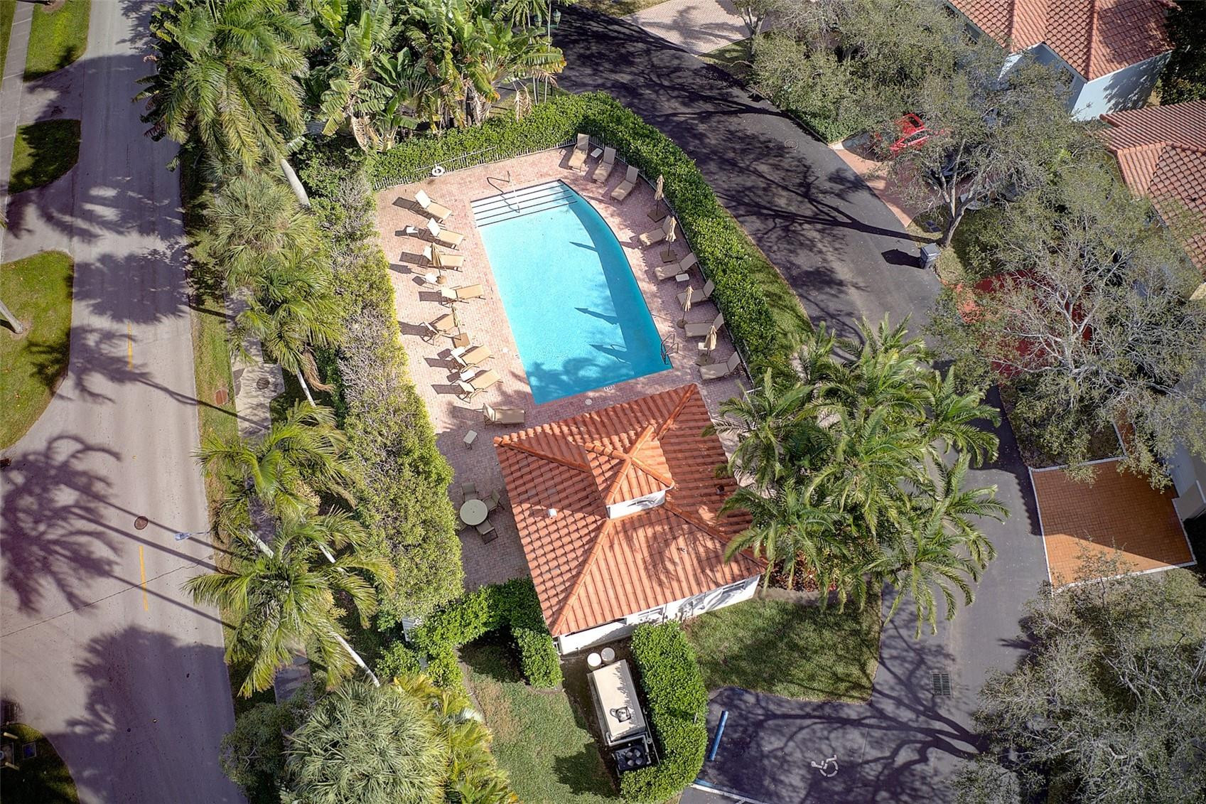 THE HOMES AT EAST LAKE - Residential