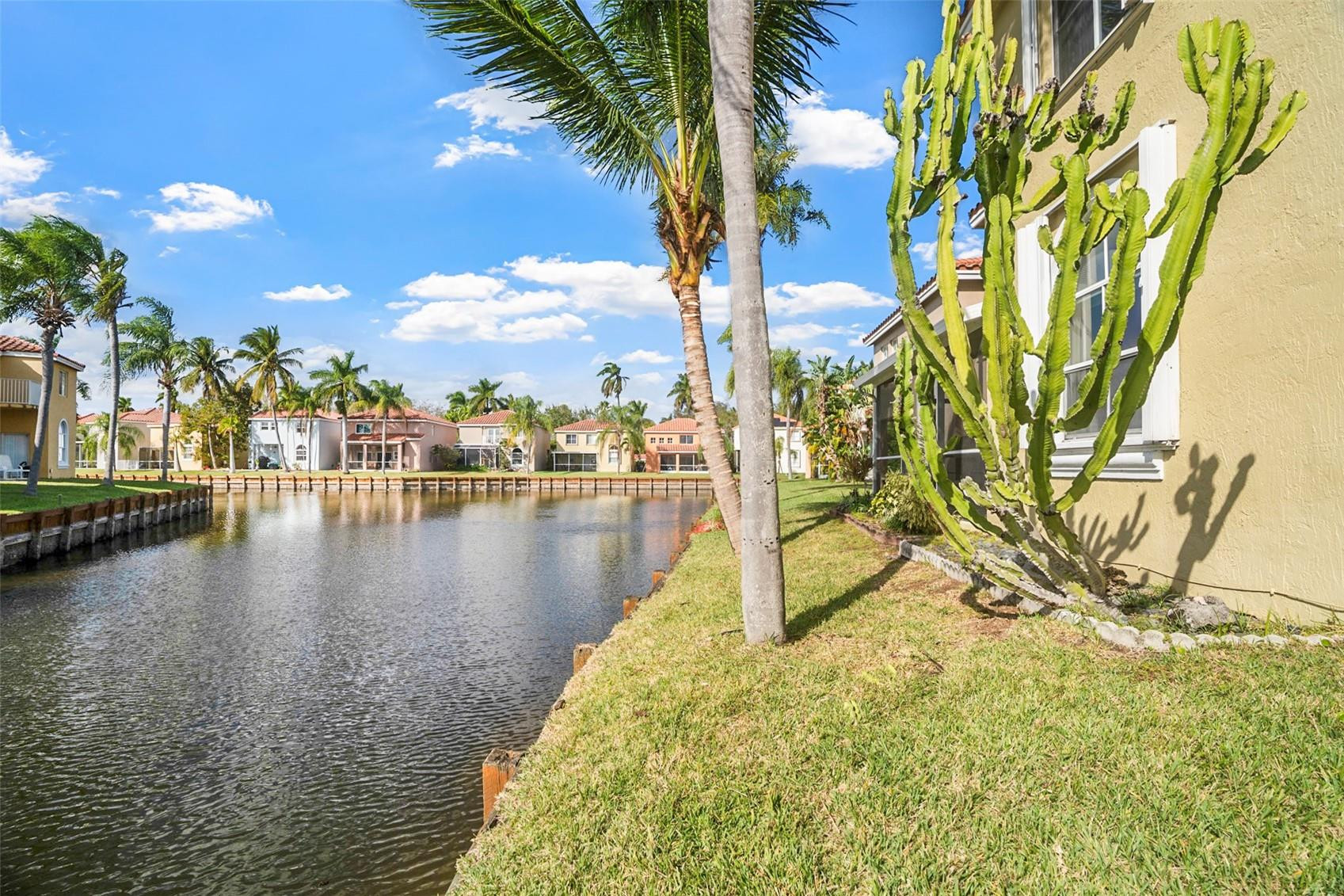 THE HOMES AT EAST LAKE - Residential