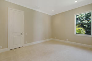 SNUG HARBOR - Residential